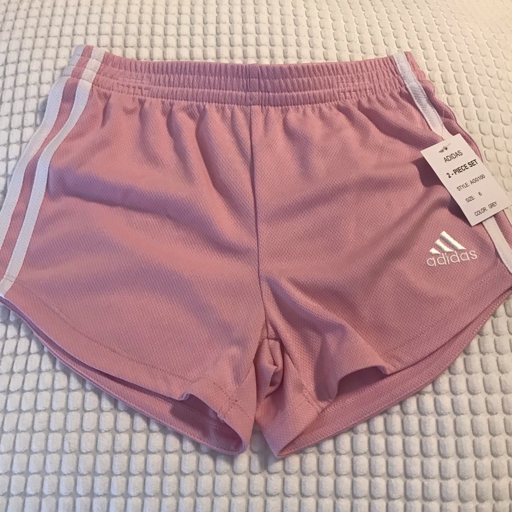 🎀Girls ADIDAS mesh shorts🎀